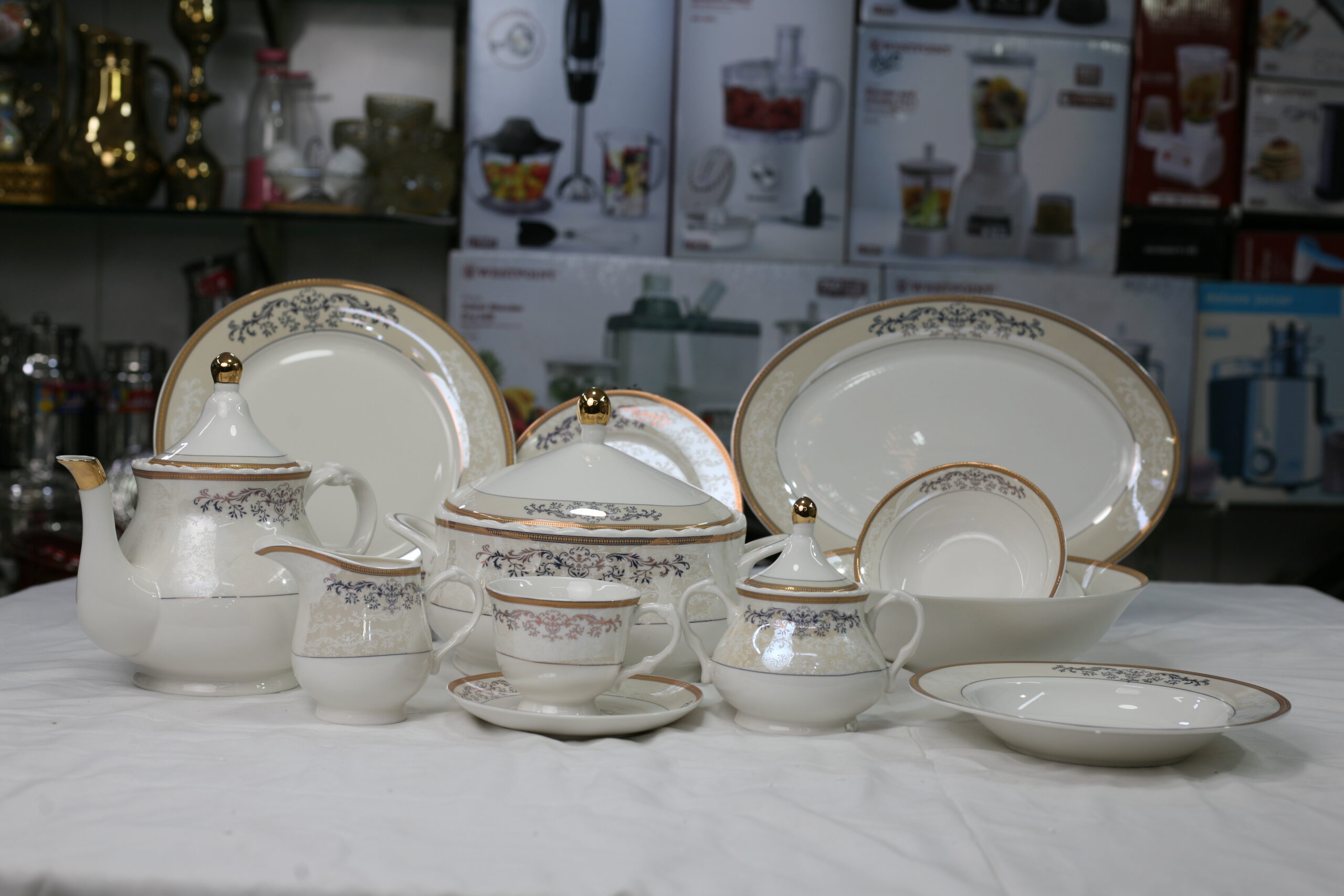 Sovereign Crown 61-Pcs Bone China Dinner Set